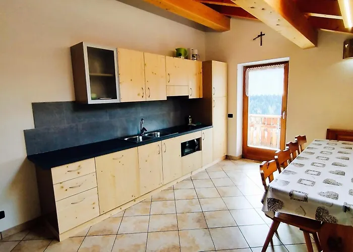 La Majon * Colle Santa Lucia